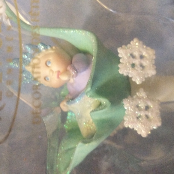 Hallmark Frostlite Faeries Collection 8-piece Christmas ornament set - Picture 13 of 17